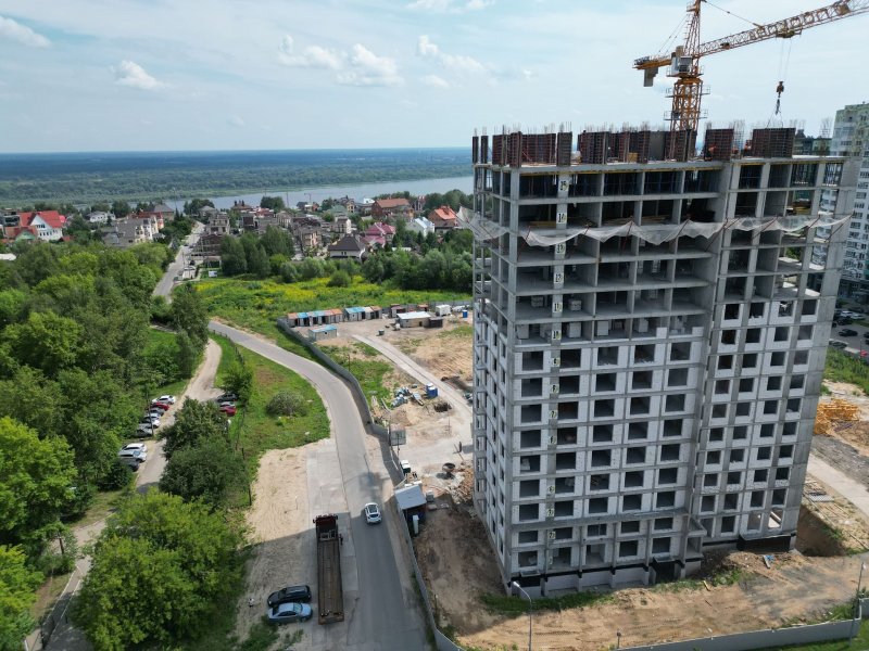 Август / 2026 