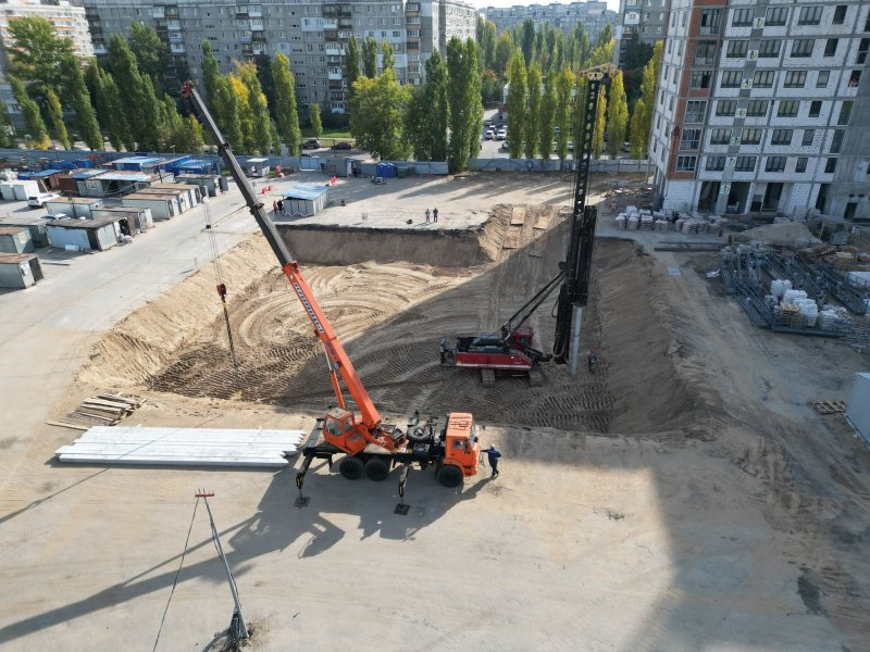 Октябрь / 2026